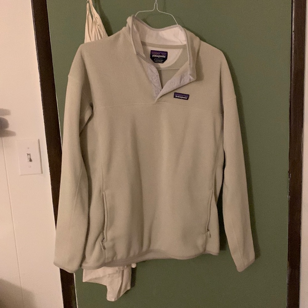 Patagonia mock-neck sweatshirt